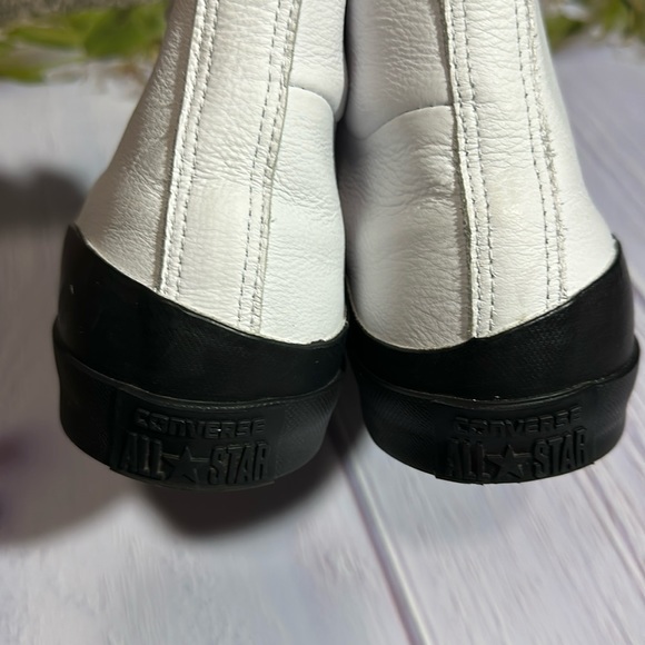 Converse - Picture 8 of 8